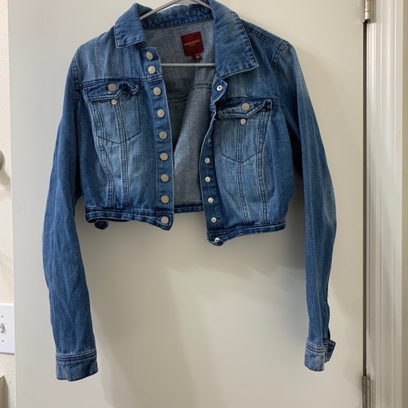 Jean jacket - Picture 1 of 2